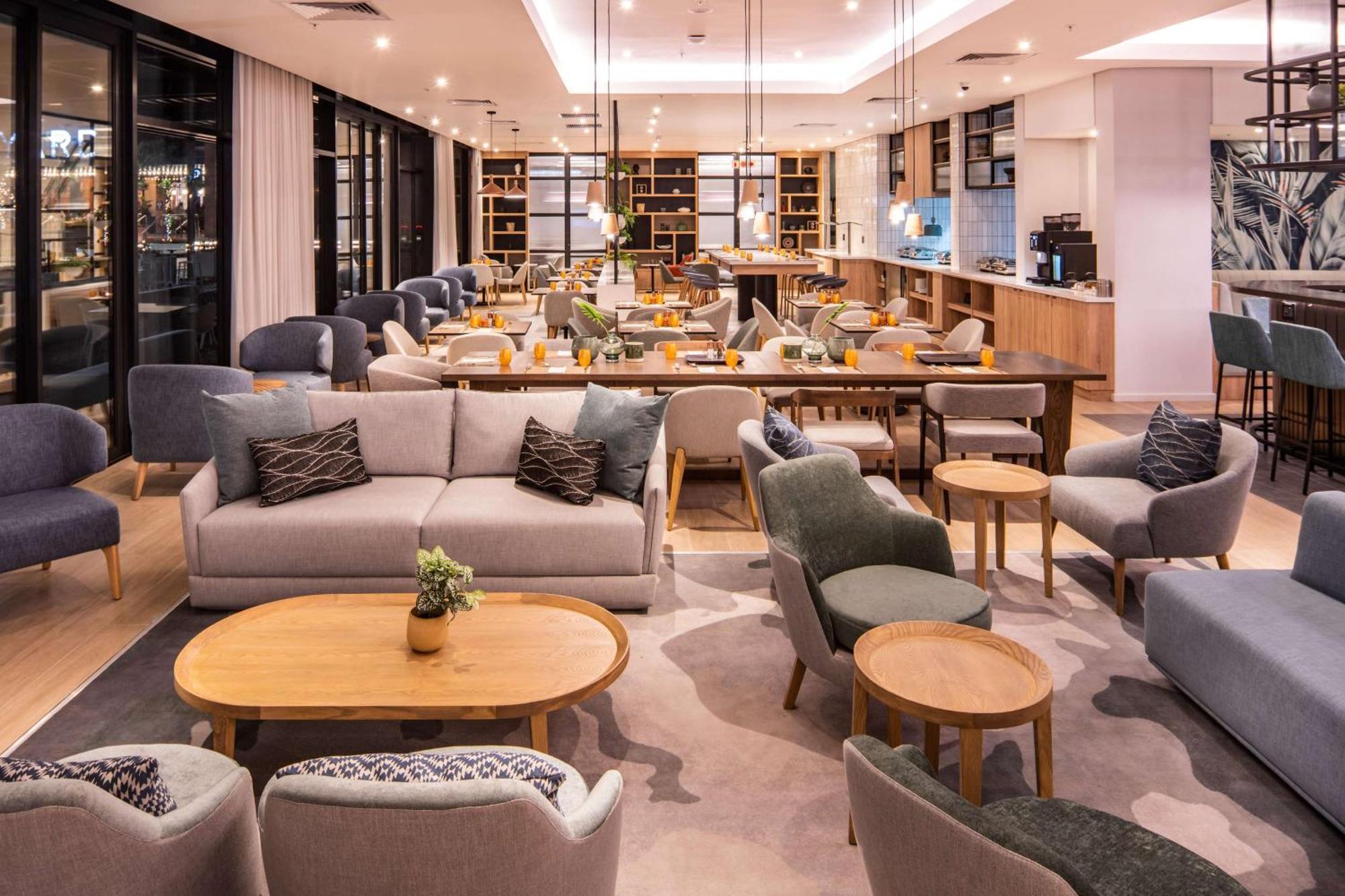 דורבן Hilton Garden Inn Umhlanga Arch מראה חיצוני תמונה